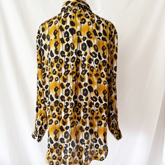 cheap monday leopard print blouse silky button-down medium - Picture 4 of 7